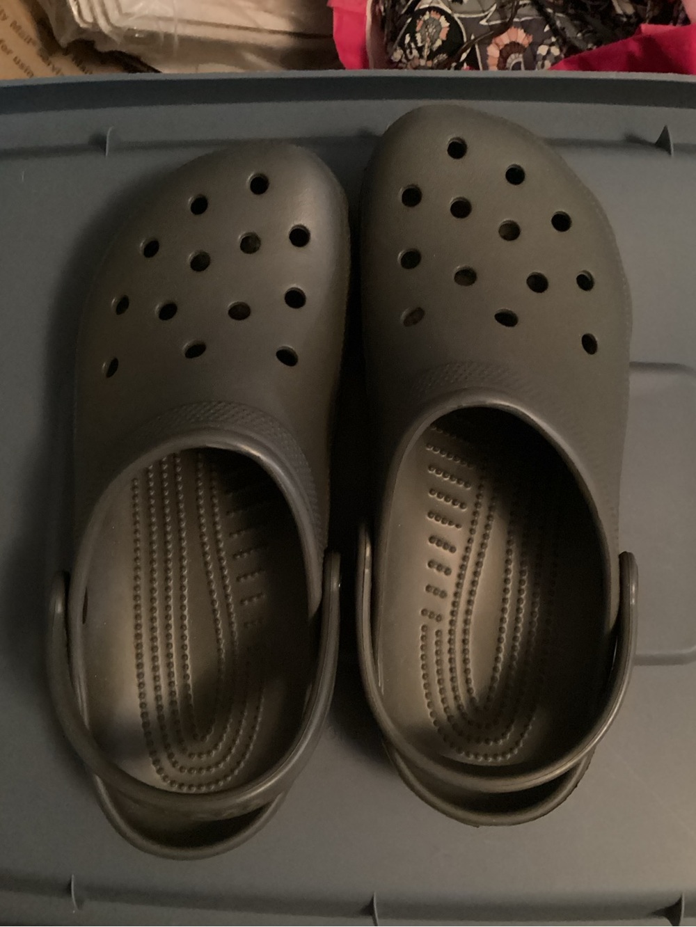 Crocs Clogs Grey Women’s 10 Men’s 8